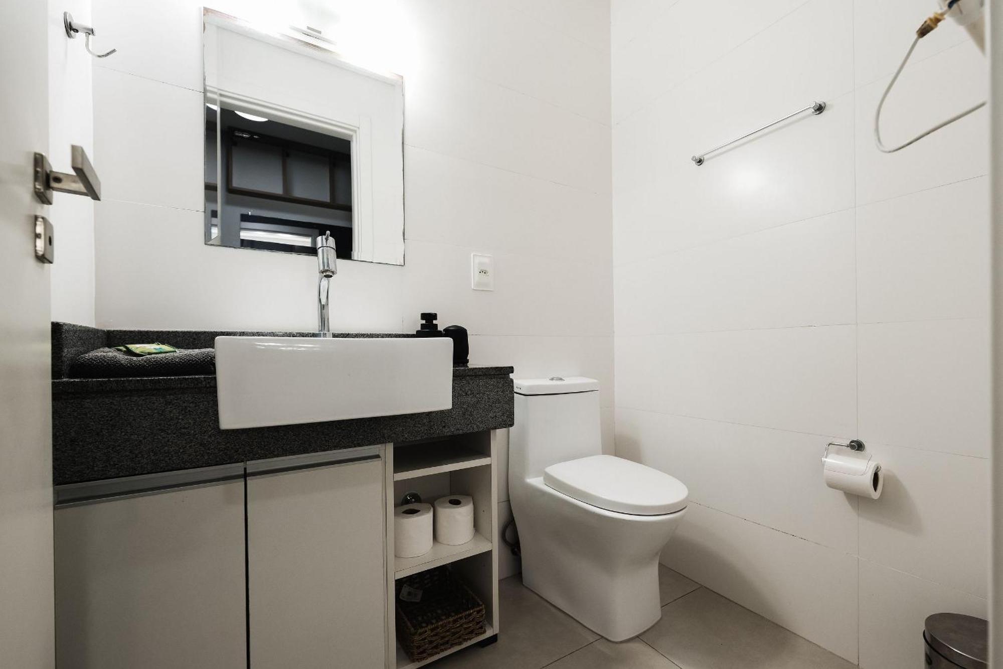 Apto Completo, Central, Com Garagem E Academia! Pelotas Exterior foto
